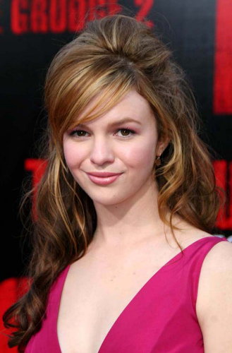 Pictures Of Celebrity Hairstyles Amber Tamblyn